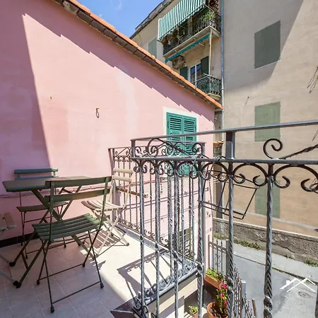 2min | 2br| Wifi|a/c| By Tilo Aparthotel Genova